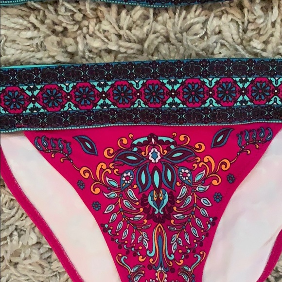 Fun bathing suit - Picture 3 of 4